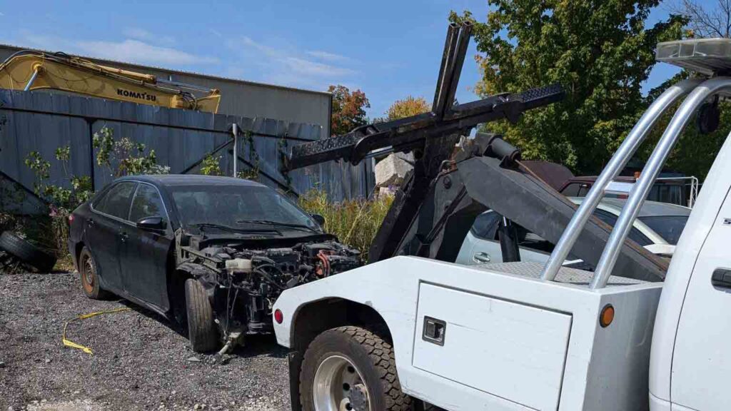 Junk car towing Salvage Yard in Waukesha